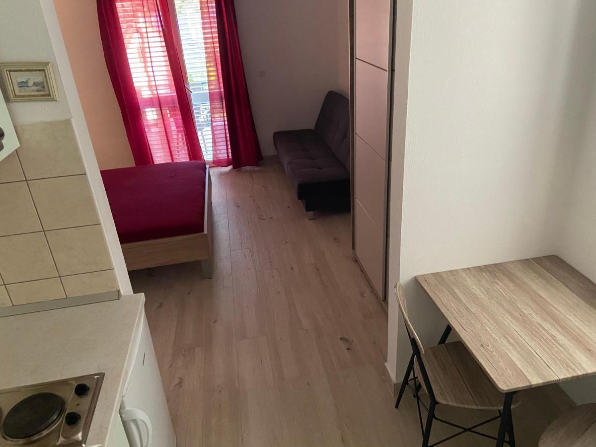 Apartmani Ortolio Viganj Exterior foto