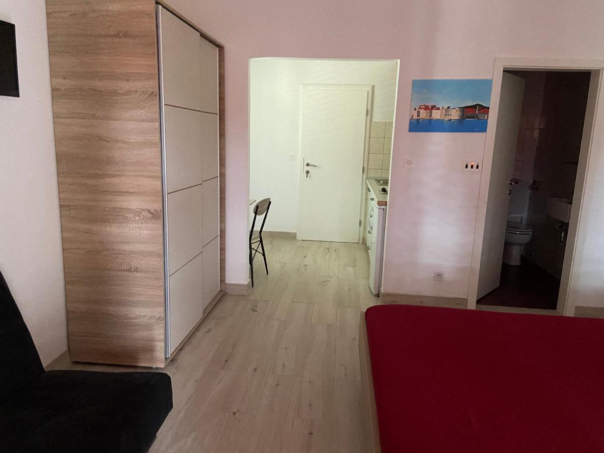 Apartmani Ortolio Viganj Exterior foto