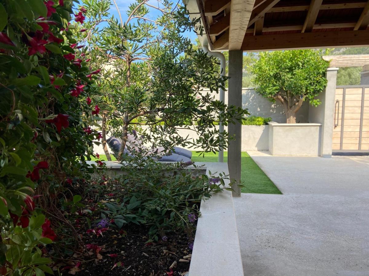 Apartmani Ortolio Viganj Exterior foto