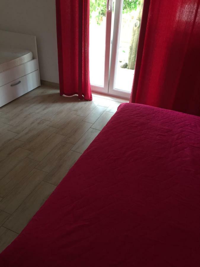 Apartmani Ortolio Viganj Exterior foto