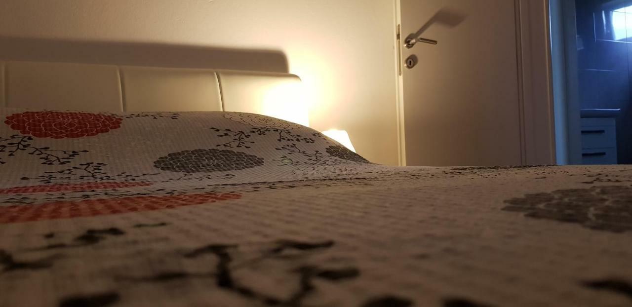 Apartmani Ortolio Viganj Exterior foto