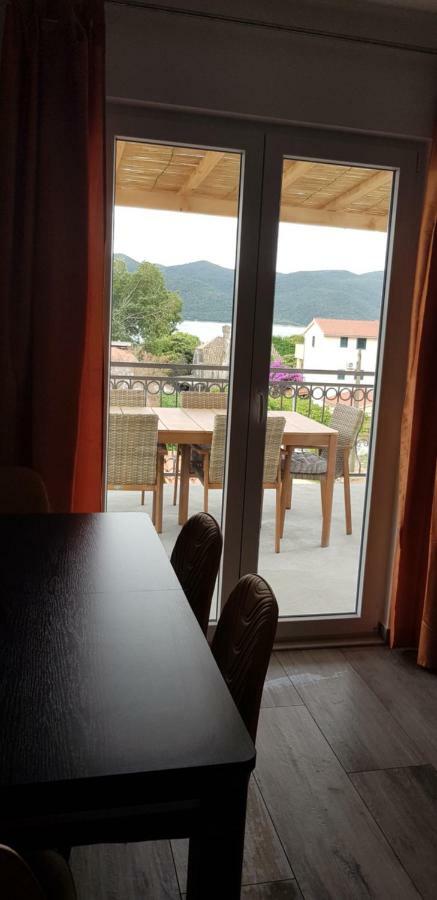 Apartmani Ortolio Viganj Exterior foto