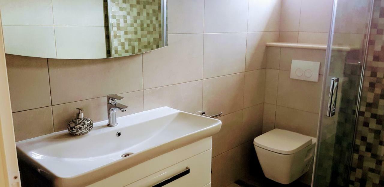 Apartmani Ortolio Viganj Exterior foto